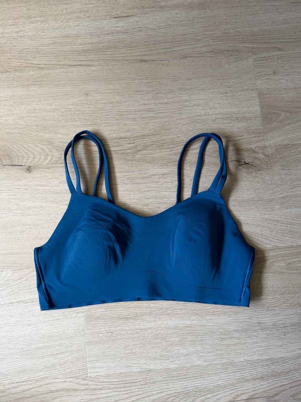 Lululemon like a cloud sports bra